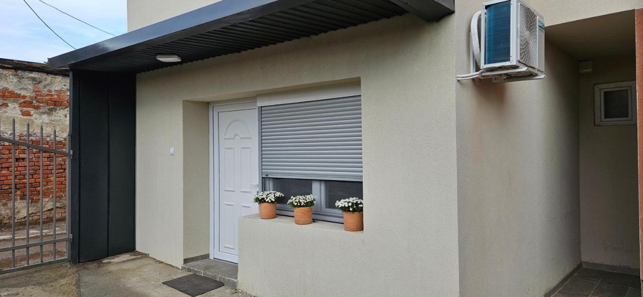 Apartman Sen'S Leskovac  Bagian luar foto
